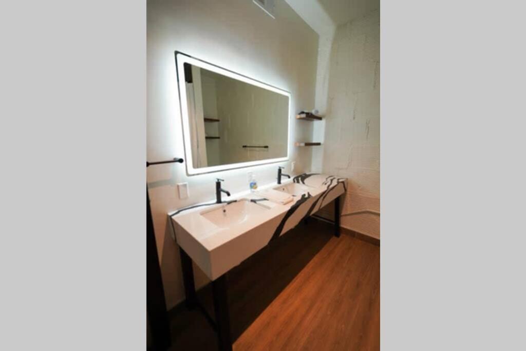 3E - *Renovated* 3 Min To Hillman Cancer Center Sleeps 6 Pittsburgh Esterno foto